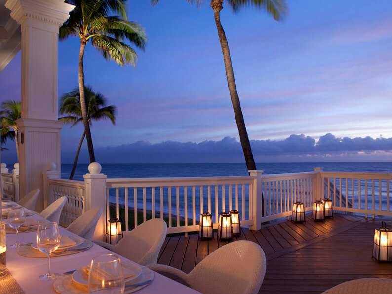 Pelican Grand Beach Resort restaurant